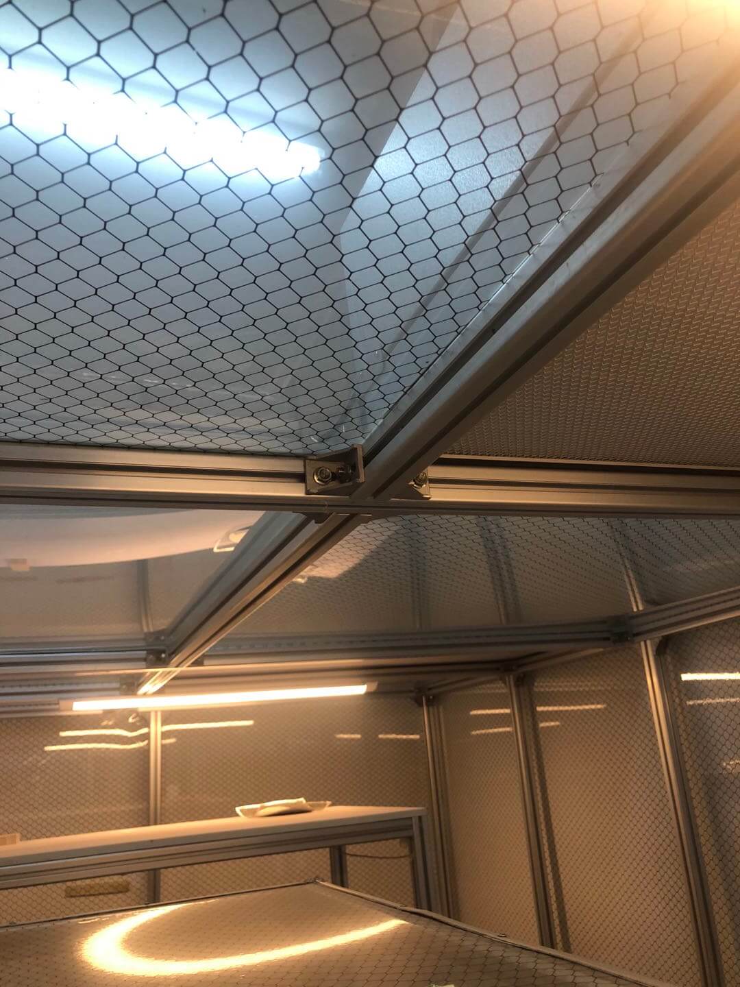 網格簾潔凈棚效果圖